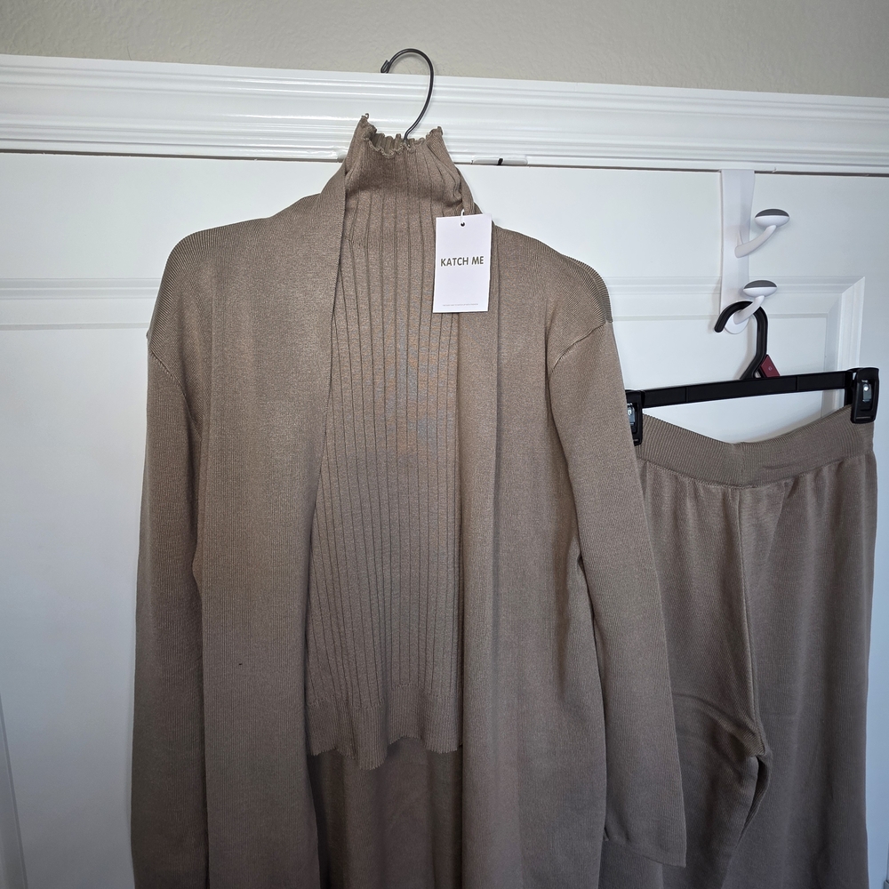 Women’s Taupe Knit Cardigan Set - Sweater, Top & Pants - Picture 5 of 11
